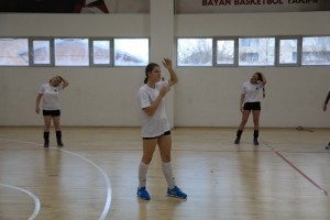 Kapaklı Belediyesi Voleybol Takımı Hazırlık Maçına Çıktı